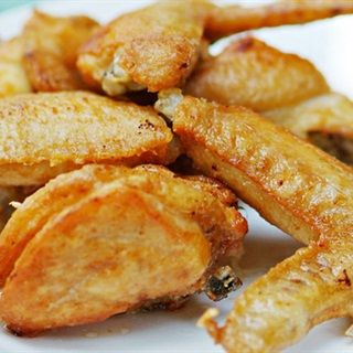 Cách làm gà chiên nước mắm - Chiên gà vàng ruộm