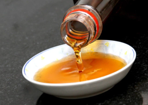 Cách phân biệt sự khác nhau giữa nước mắm truyền thống và nước mắm công nghiệp